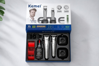 ماشین اصلاح سر و صورت کیمی مدل Kemei KM-8565 مجموعه ۲ عددی حرفهای با نمایشگر LCD